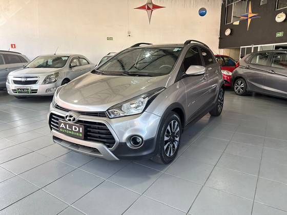 HYUNDAI HB20X 1.6 16V STYLE FLEX 4P MANUAL